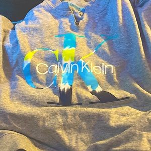 Calvin Klein sweat shirt